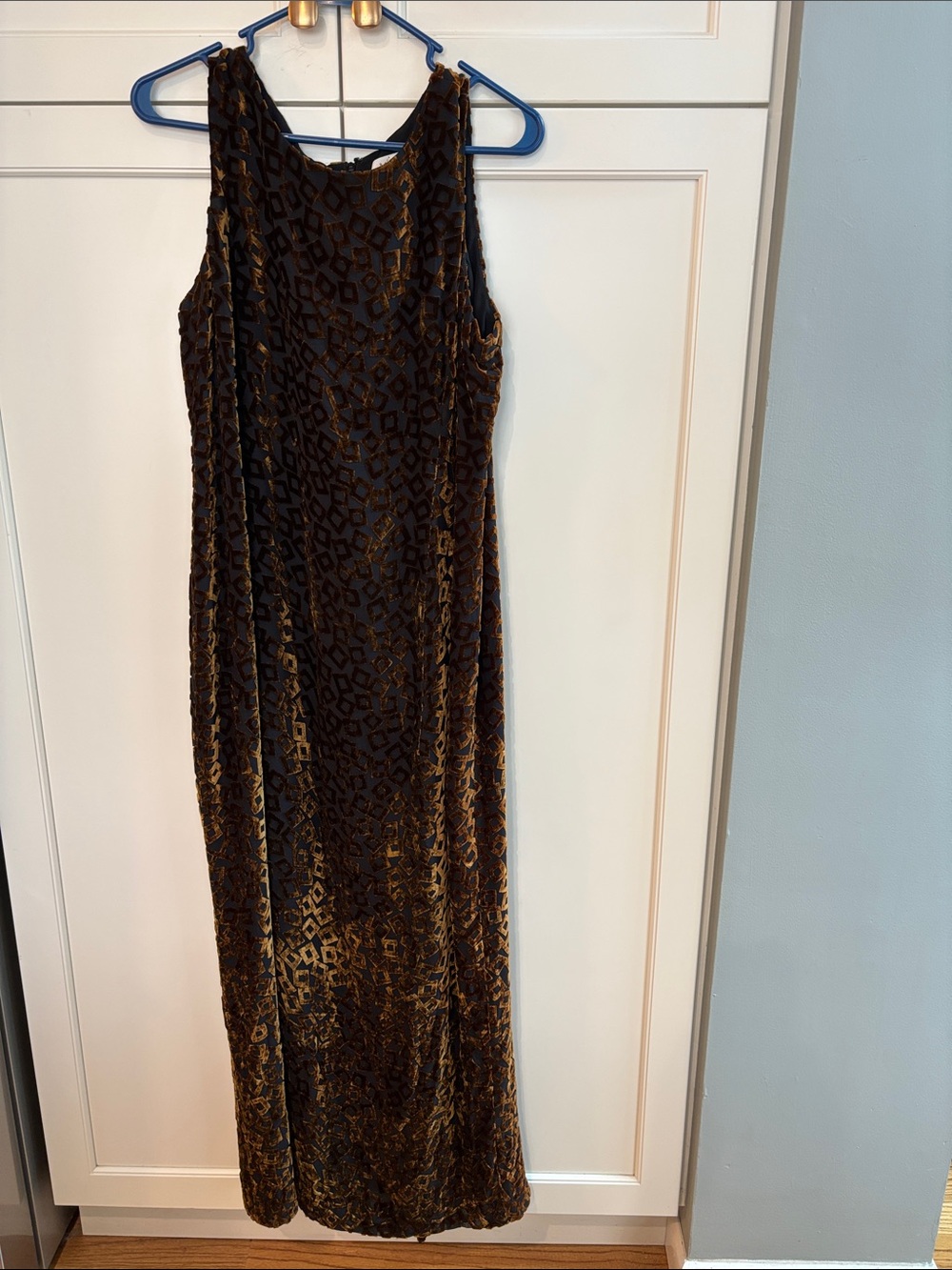 VTG Barneys New York Black w/ Brown/Gold Velvet Pattern Design Maxi Dress 12